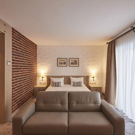 Hotel Amstelski Bukovel Habitación foto
