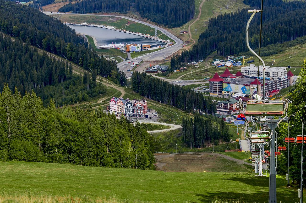 Hotel Amstelski Bukovel Exterior foto